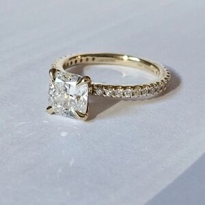 Diamond Ring, 2.56-carat, flawless D color and exceptional VS1 clarity.